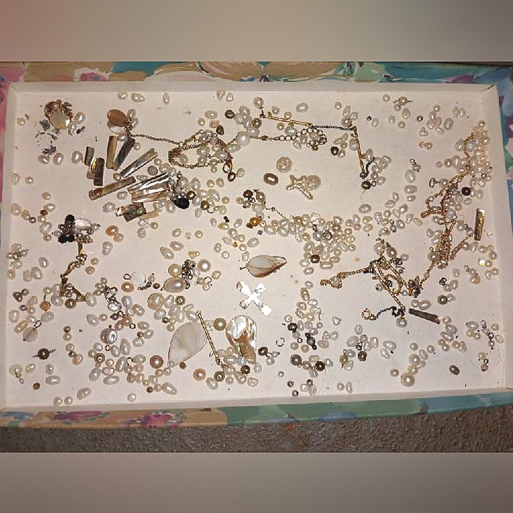 Various Types of Genuine Pearls for Jewelry Making Tahitian, baroque Fresh water